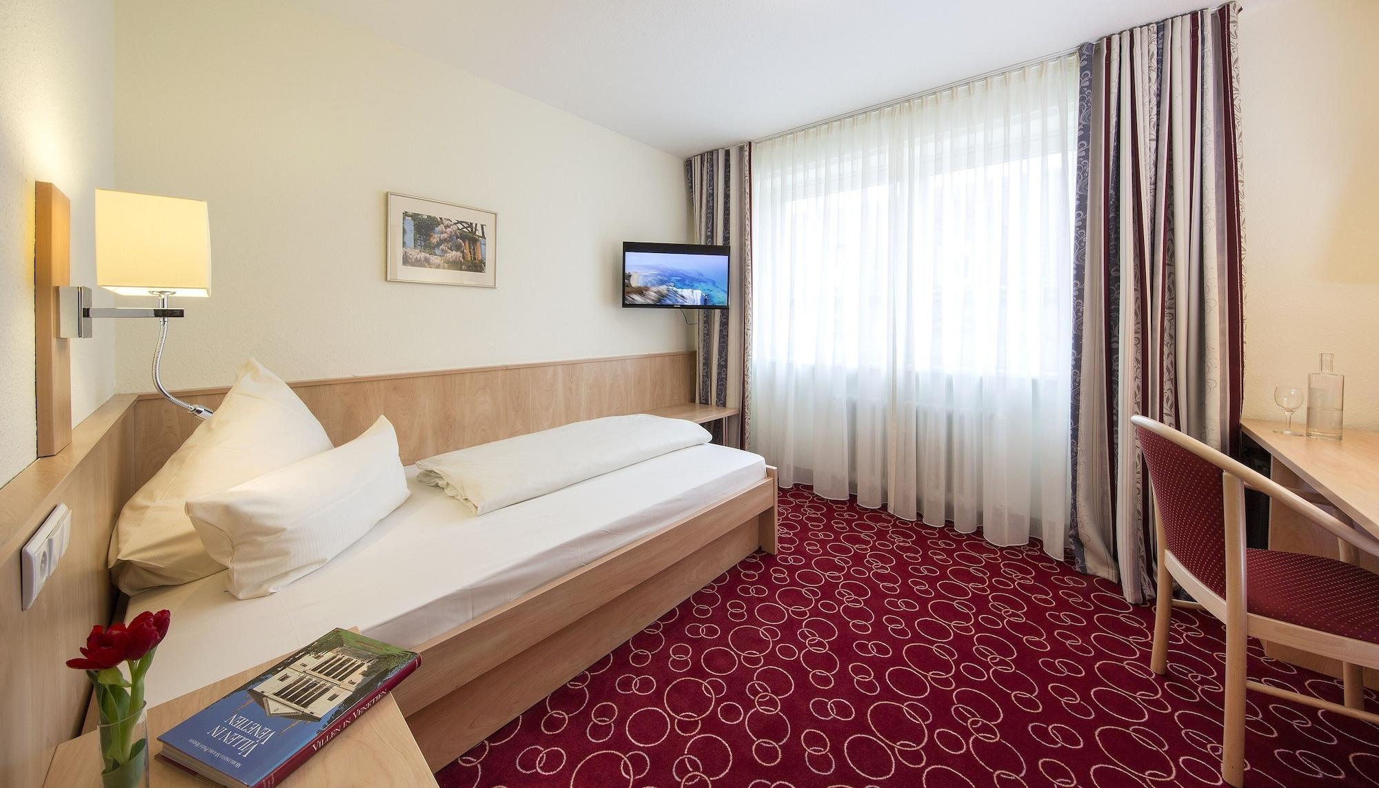 Hotel Loewengarten Шпайер Екстериор снимка