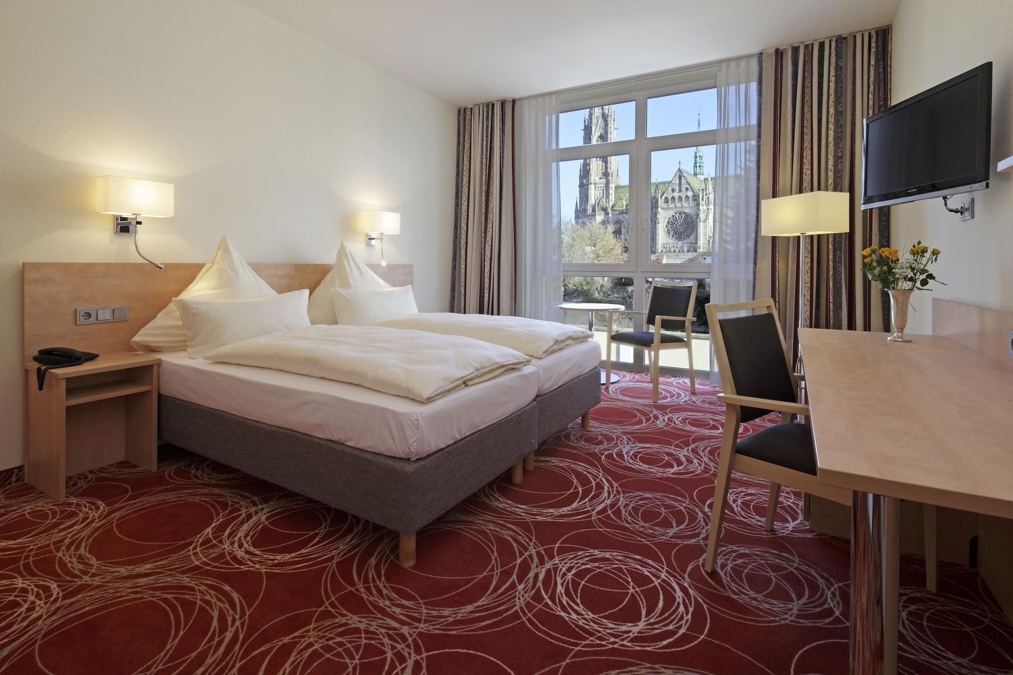 Hotel Loewengarten Шпайер Стая снимка