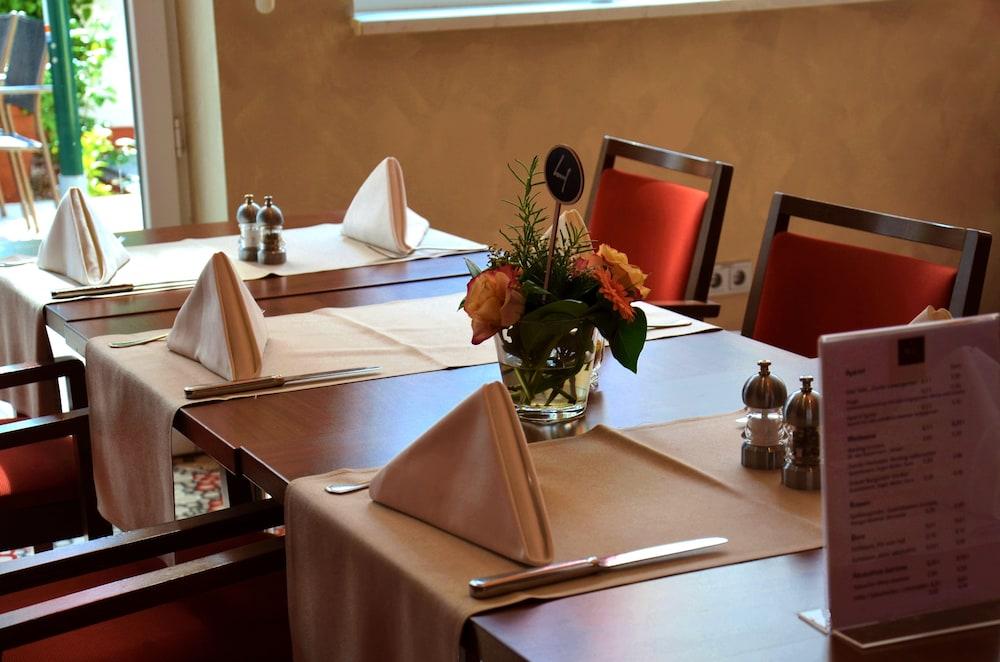 Hotel Loewengarten Шпайер Екстериор снимка