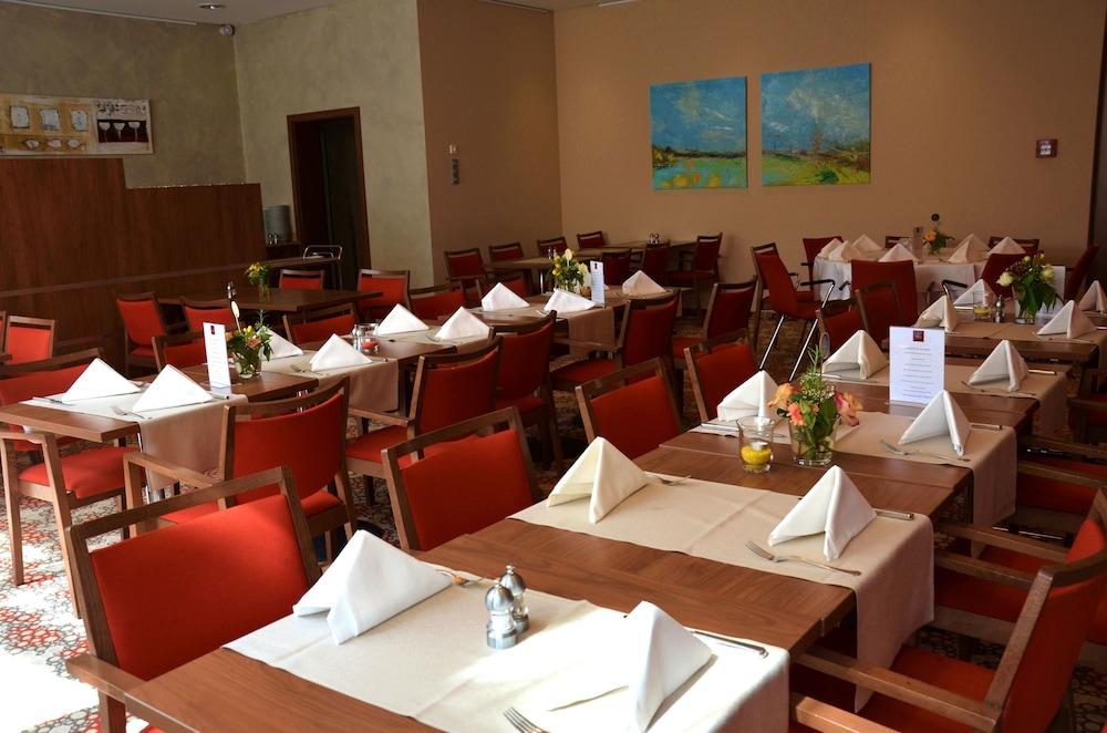 Hotel Loewengarten Шпайер Екстериор снимка